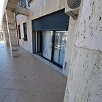 Isabel\'S Apartment With Balcony
